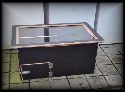 Acrylrahmendach, mit Tür